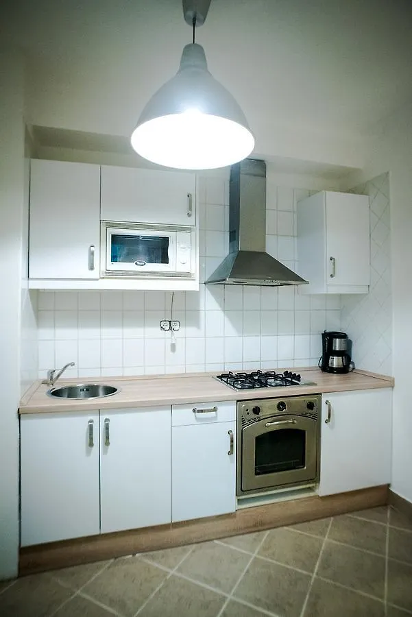 Apartment At The Deak Ferenc Ter Budapest